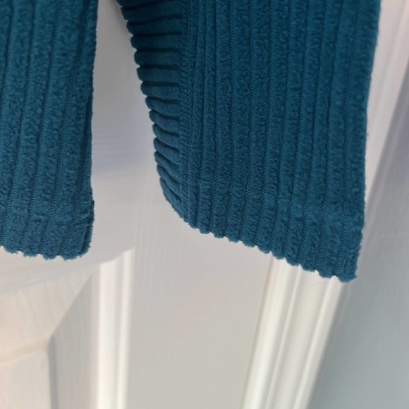 NWT Nike Pro Hyperwarm Velour Turtleneck Size - Medium - Picture 7 of 11